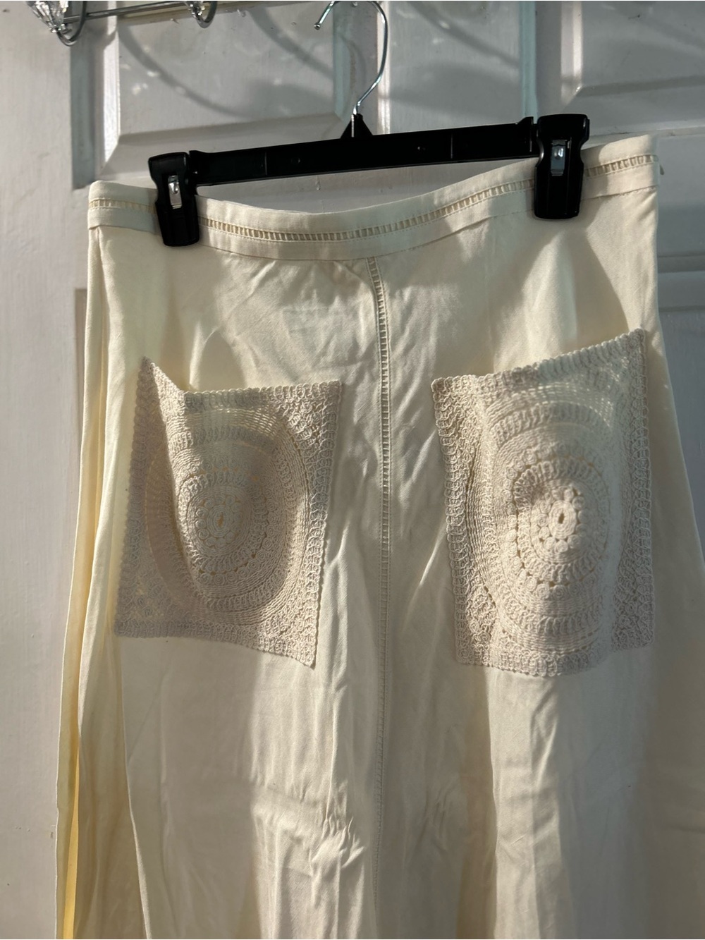 Zara Cream Maxi Skirt with Crochet Patch Pockets - Picture 2 of 3